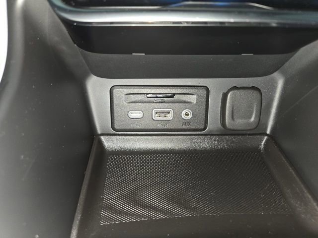 Used 2021 GMC Terrain SLT w/ Infotainment Package II image 30