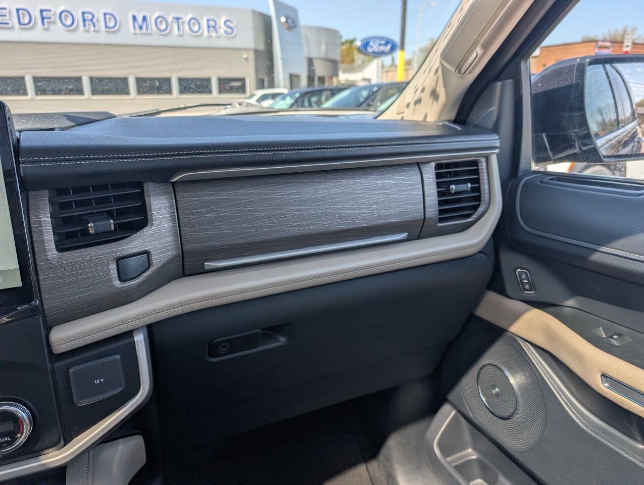 Certified 2024 Ford Expedition Limited AWD/4WD image 22