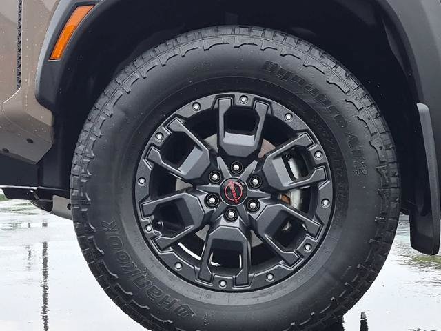 Used 2023 Nissan Frontier PRO-4X w/ Pro-4X Premium Package AWD/4WD image 6