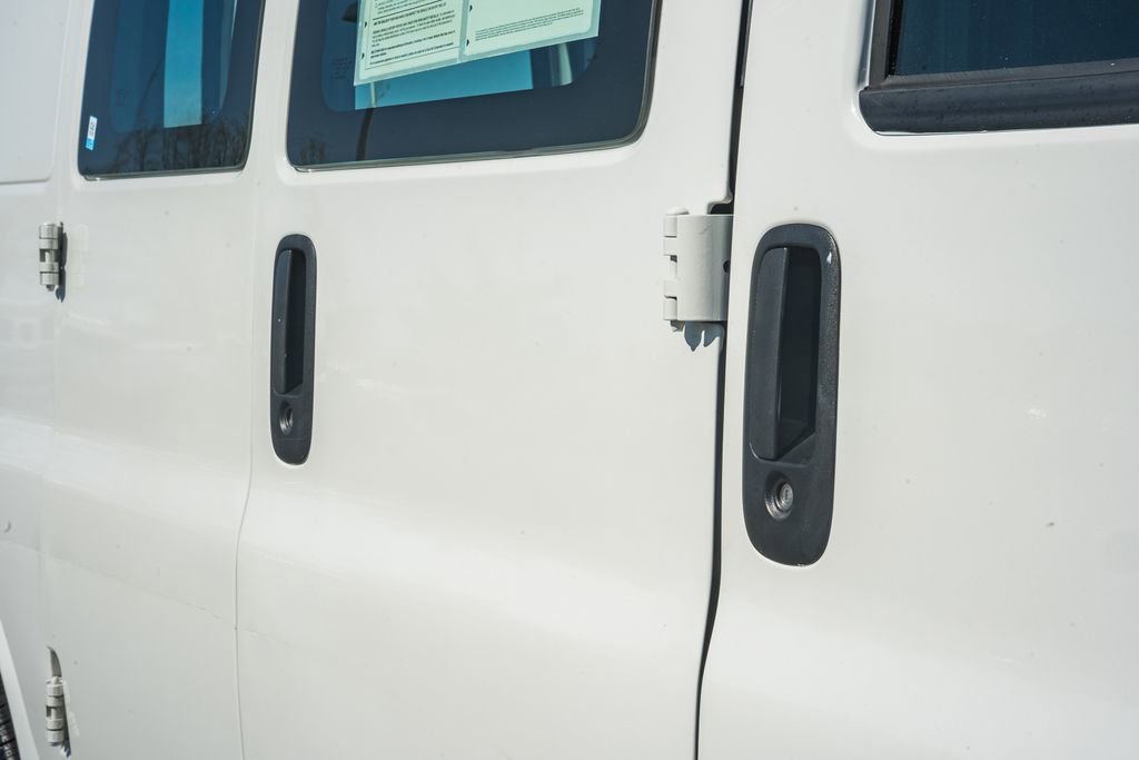 Used 2024 GMC Savana 2500 w/ Driver Convenience Package RWD image 19