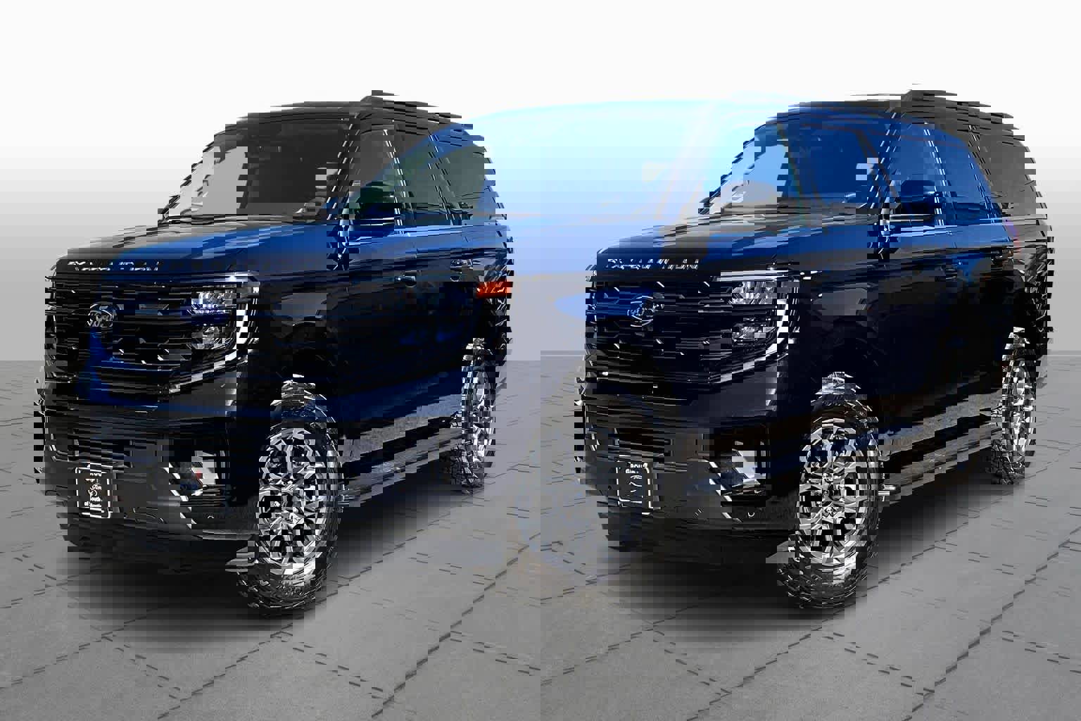 Certified 2025 Ford Expedition Max Active image 10