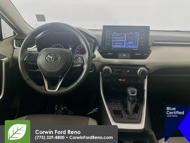 Used 2021 Toyota RAV4 XLE Premium AWD/4WD image 27