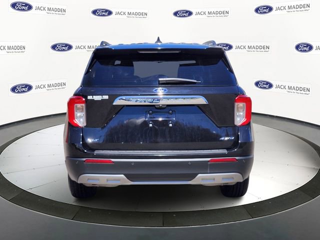 Certified 2022 Ford Explorer XLT w/ Equipment Group 202A AWD/4WD image 4