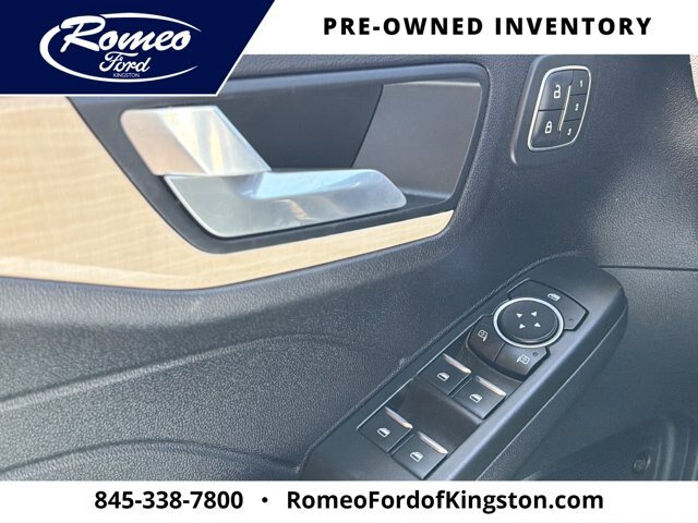 Certified 2021 Ford Escape Titanium w/ Titanium Elite Package AWD/4WD image 25