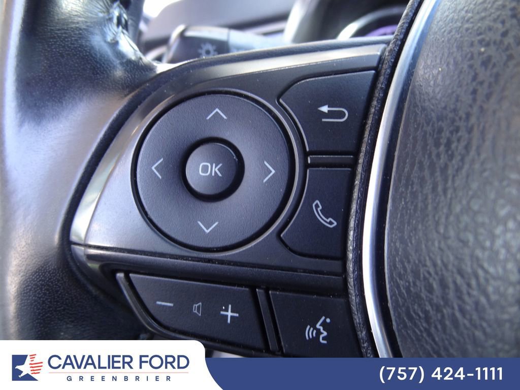 Used 2019 Toyota Camry SE FWD image 15