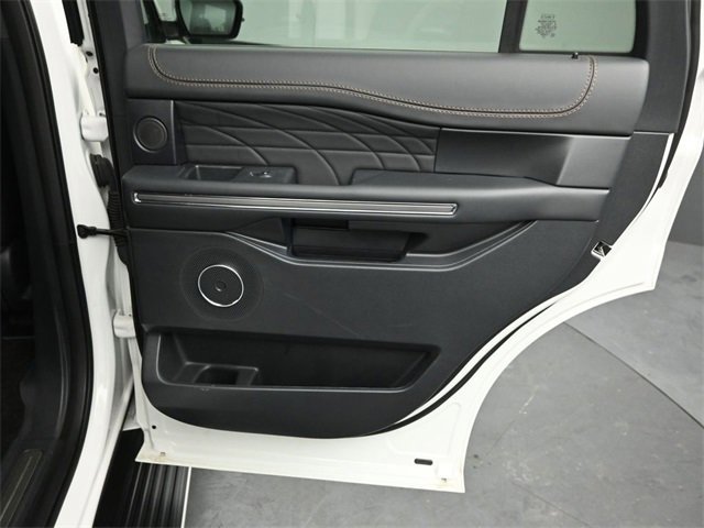 Certified 2022 Ford Expedition Platinum image 46
