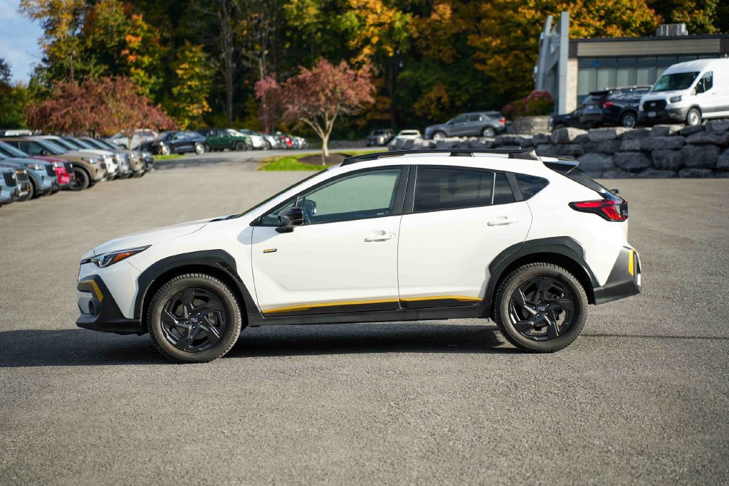 Used 2024 Subaru Crosstrek 2.5i Sport AWD/4WD image 8