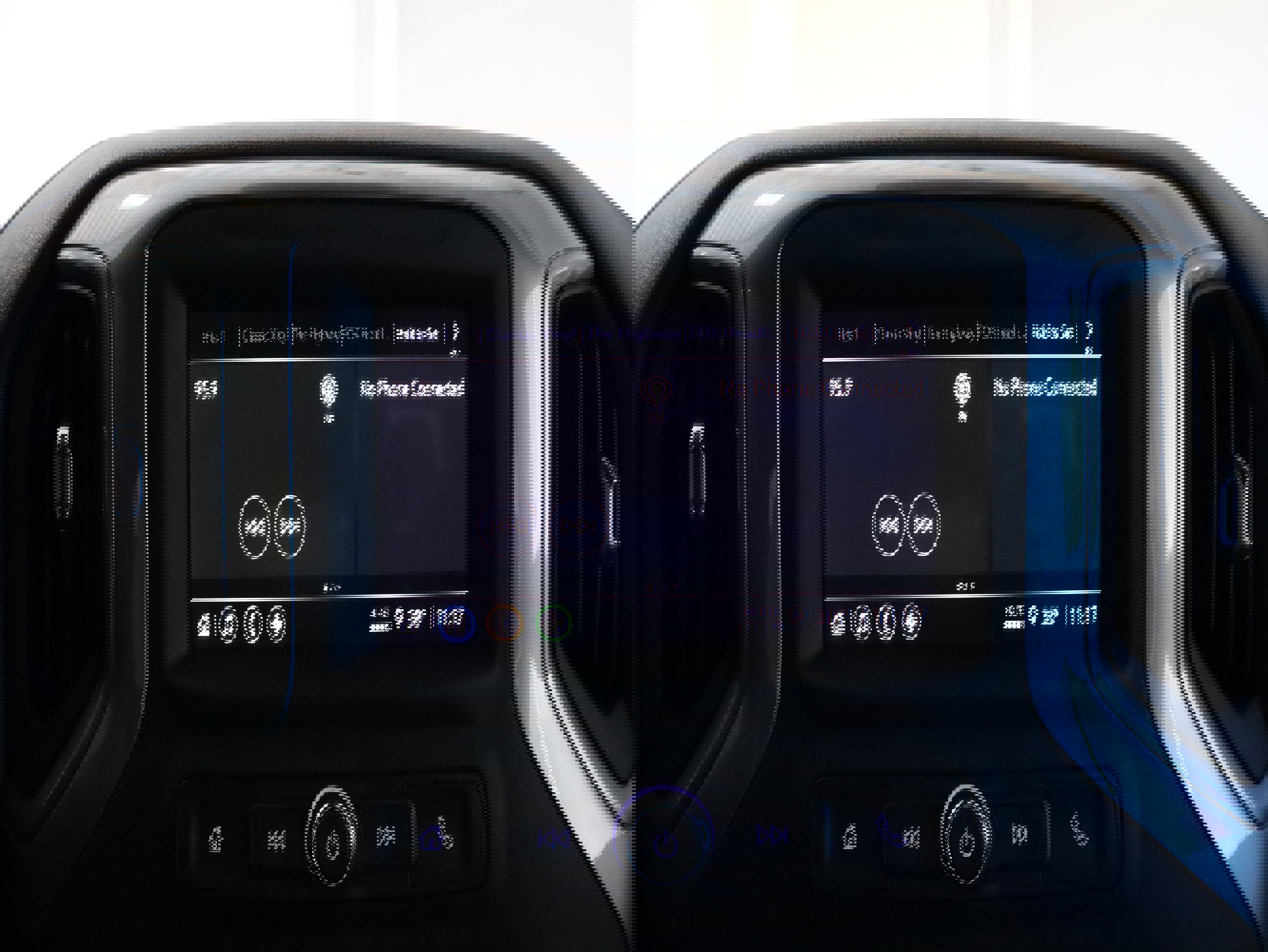 Used 2023 Chevrolet Silverado 1500 Custom Trail Boss w/ LPO, Dark Essentials Package image 29