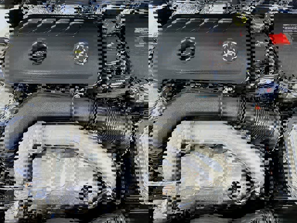 Used 2025 Mercedes-Benz GLA 250 4MATIC image 12