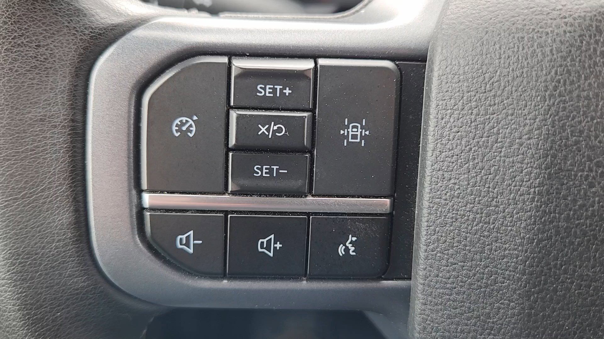 Certified 2024 Ford F150 XLT w/ Mobile Office Package image 12