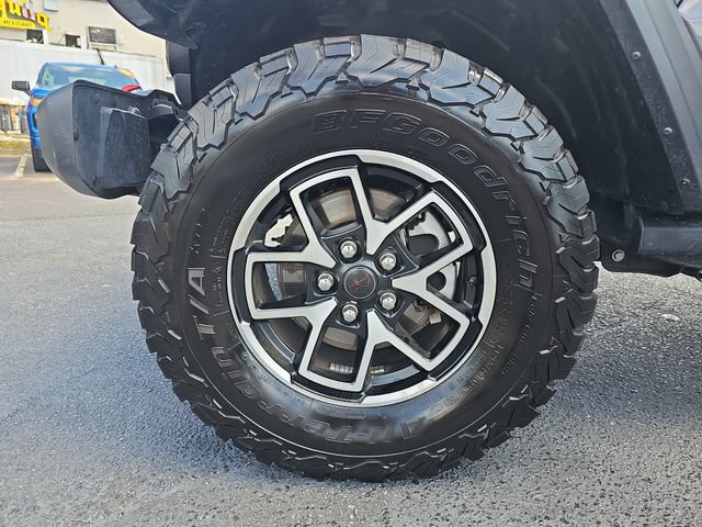Used 2025 Jeep Wrangler Unlimited Rubicon AWD/4WD image 36
