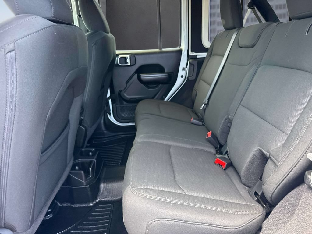 Used 2021 Jeep Wrangler Unlimited Sport AWD/4WD image 14