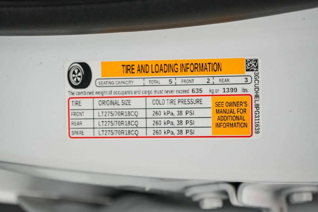 Used 2023 Chevrolet Silverado 1500 ZR2 w/ Technology Package image 31