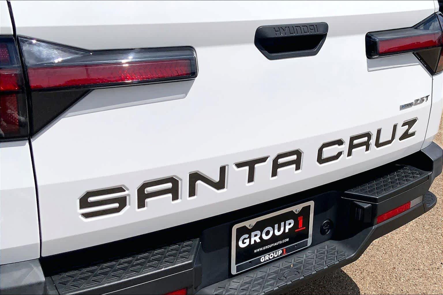 Used 2022 Hyundai Santa Cruz SEL Premium AWD/4WD image 9