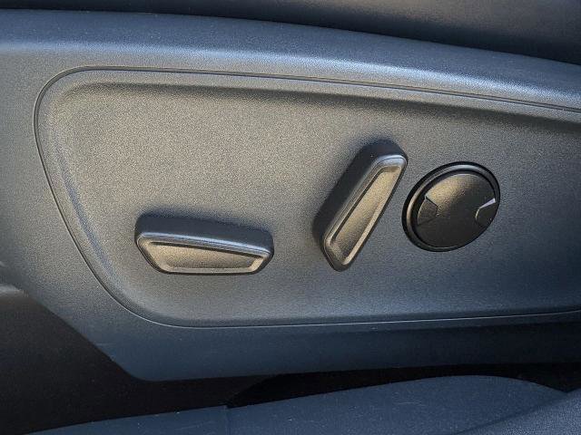 Certified 2022 Ford Maverick Lariat w/ Lariat Luxury Package image 30