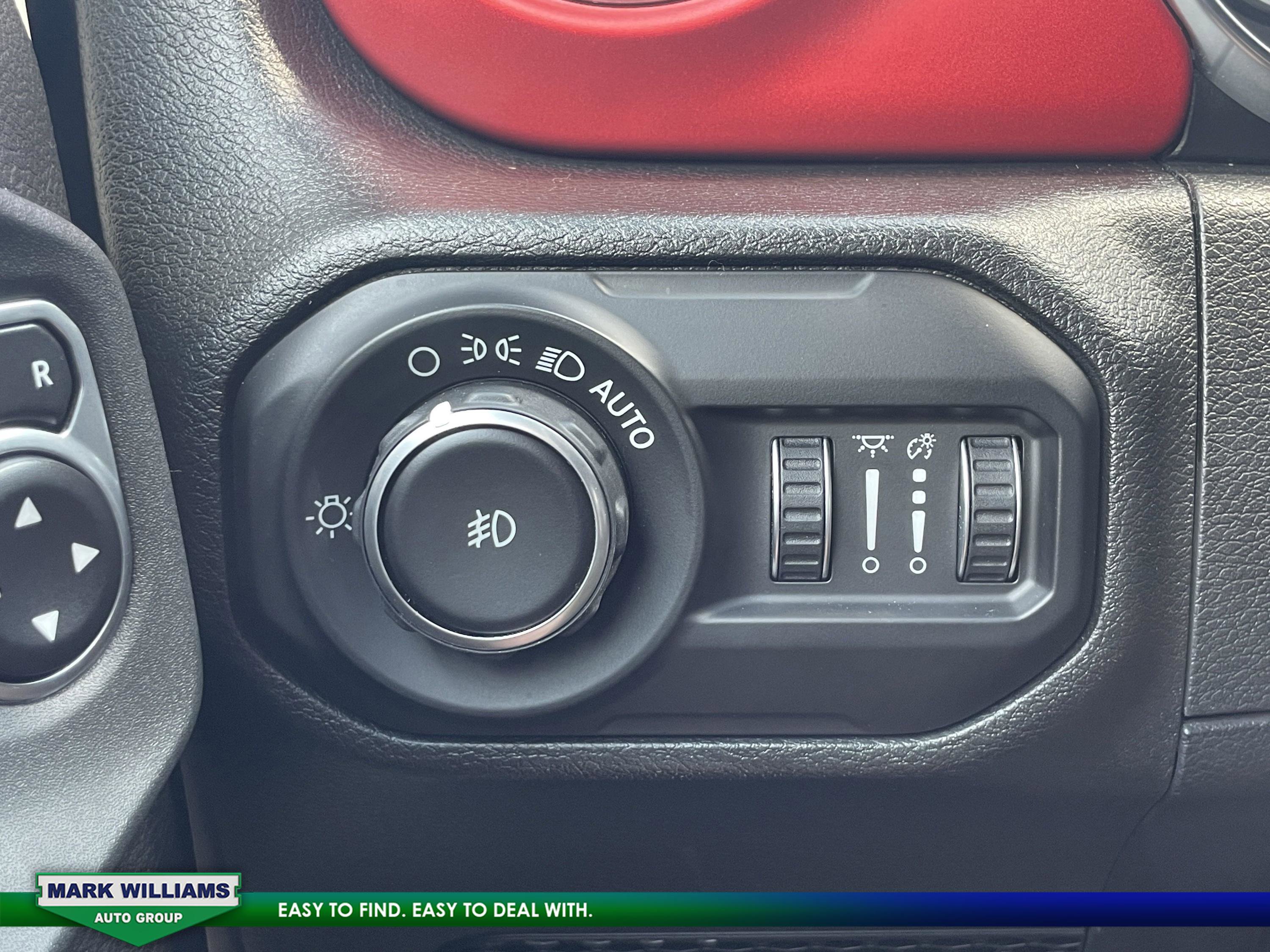 Used 2020 Jeep Wrangler Unlimited Rubicon AWD/4WD image 22