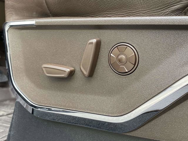 Certified 2025 Ford F450 King Ranch w/ Chrome Package image 19