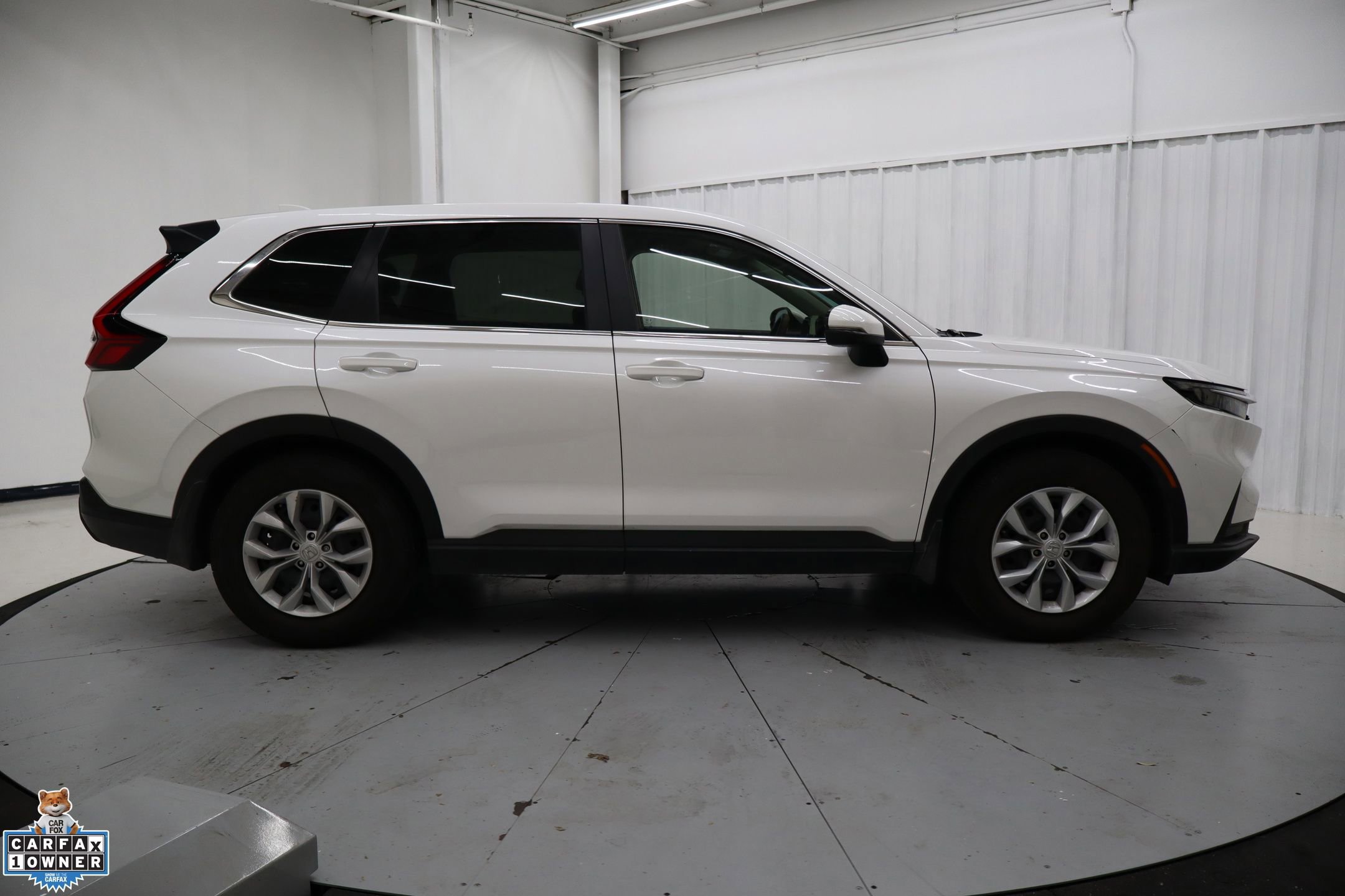 Used 2024 Honda CR-V LX image 8