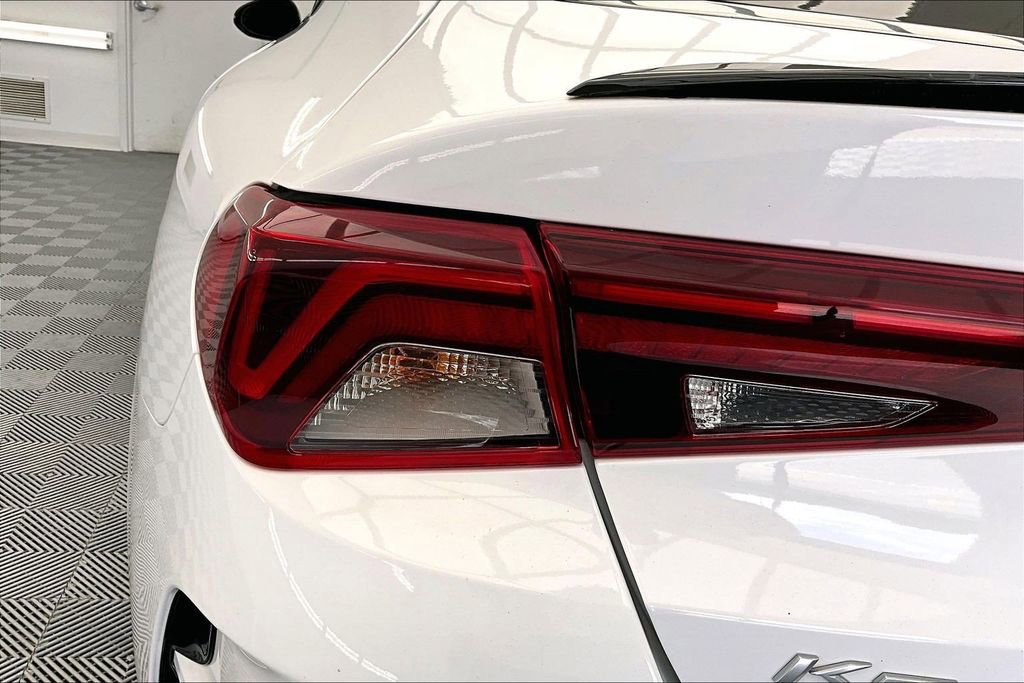 Used 2022 Kia K5 GT-Line AWD/4WD image 30