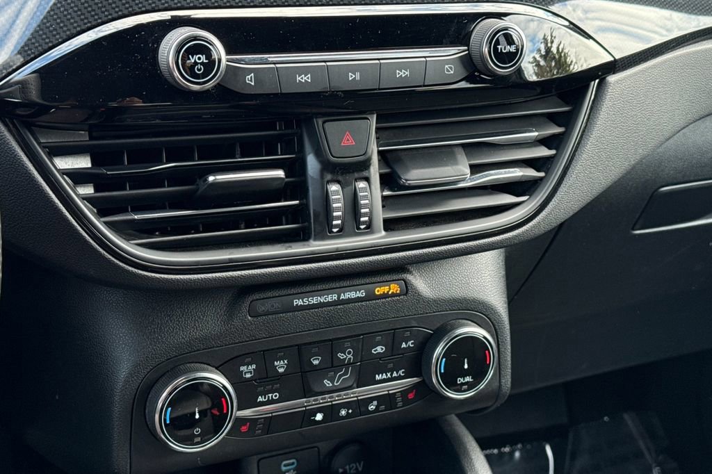 Certified 2023 Ford Escape ST-Line image 18