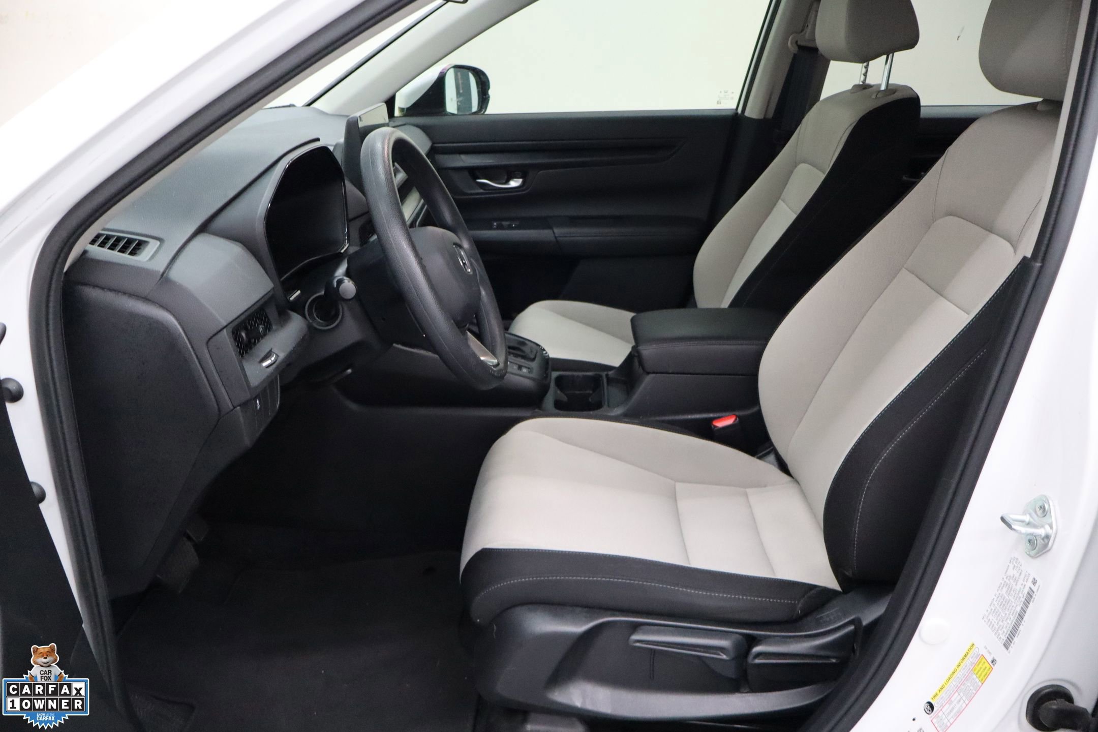Used 2024 Honda CR-V LX image 19