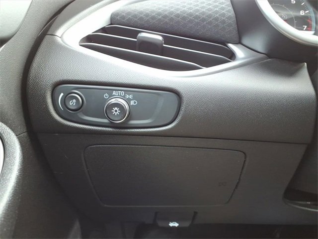 Used 2024 Chevrolet Malibu LT image 14