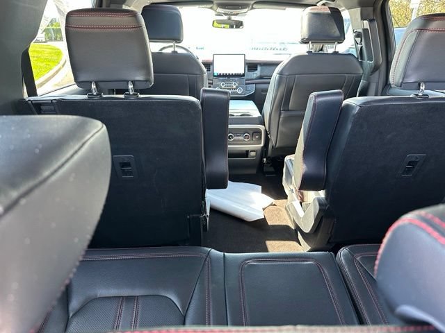 Certified 2022 Ford Expedition Limited AWD/4WD image 11