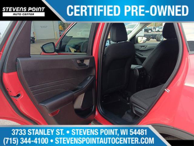 Certified 2024 Ford Escape Active AWD/4WD image 29