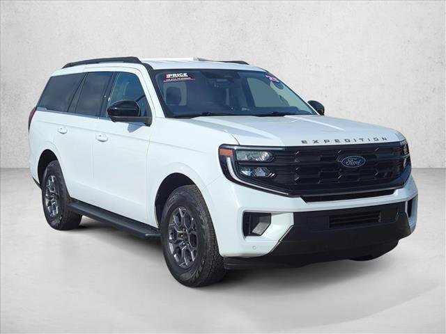 Certified 2025 Ford Expedition Active RWD video 3