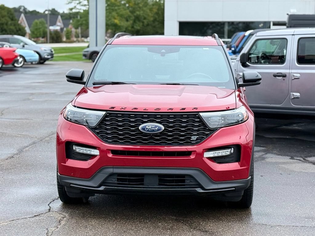 Certified 2024 Ford Explorer ST w/ Equipment Group 401A AWD/4WD image 34