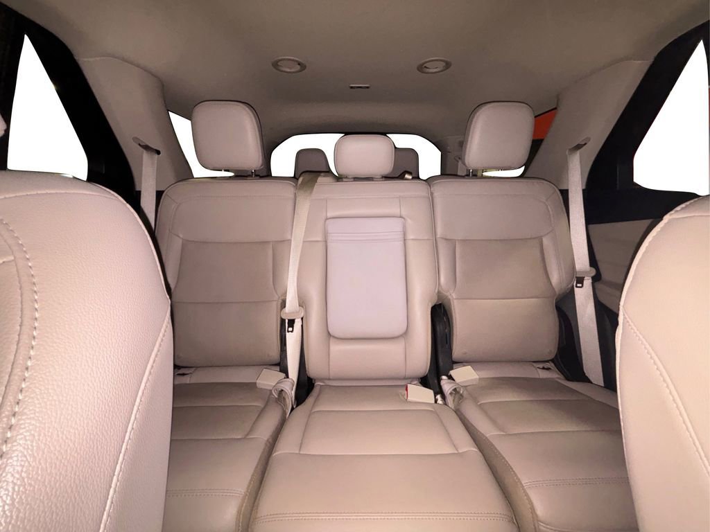 Certified 2023 Ford Explorer Limited image 15