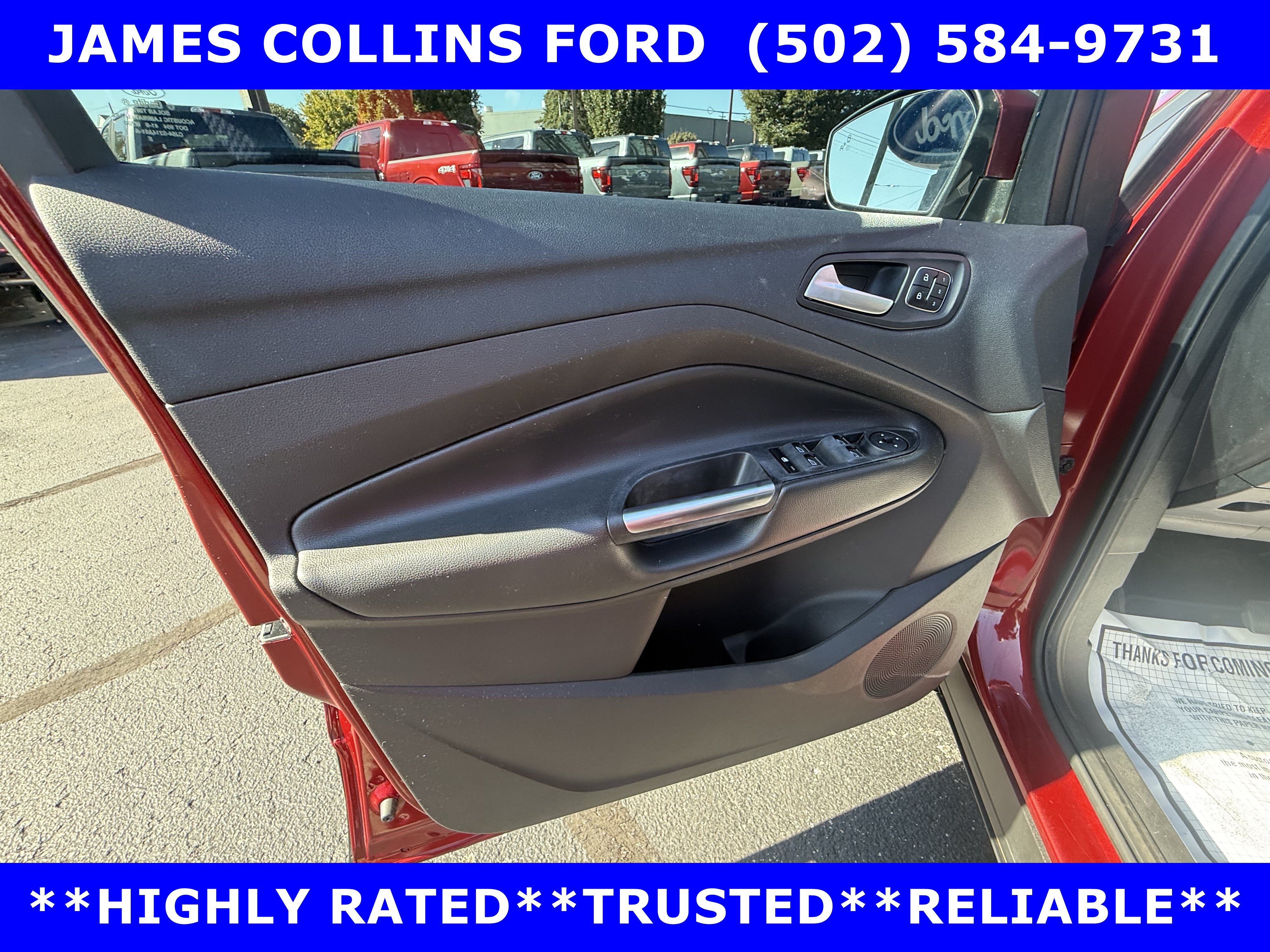 Certified 2017 Ford Escape Titanium FWD image 15
