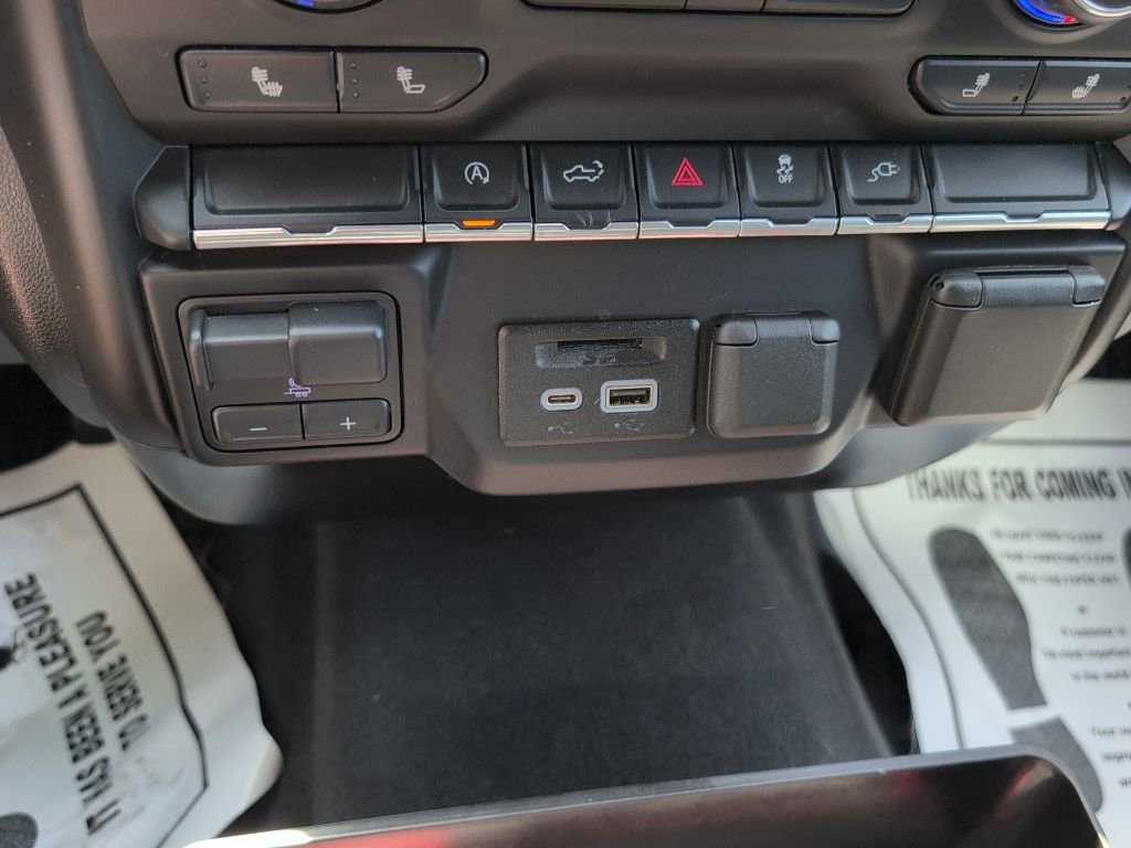 Used 2019 Chevrolet Silverado 1500 LT w/ All-Star Edition image 19