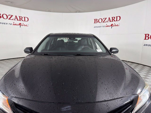 Used 2018 Toyota Camry SE FWD image 4