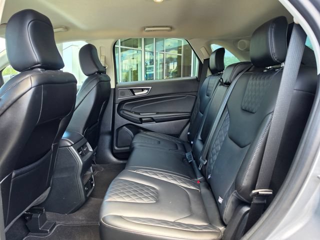 Certified 2024 Ford Edge Titanium AWD/4WD image 16