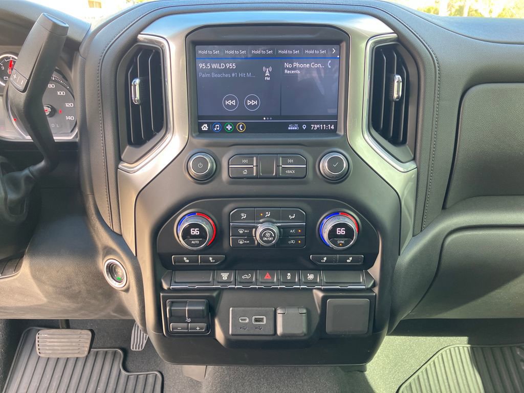 Used 2022 Chevrolet Silverado 3500 LT w/ Convenience Package image 23