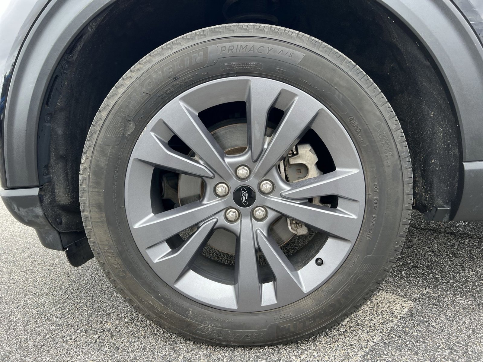 Certified 2023 Ford Explorer XLT w/ Equipment Group 202A image 11