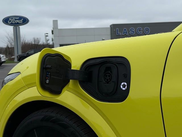 Certified 2025 Ford Mustang Mach-E GT image 55