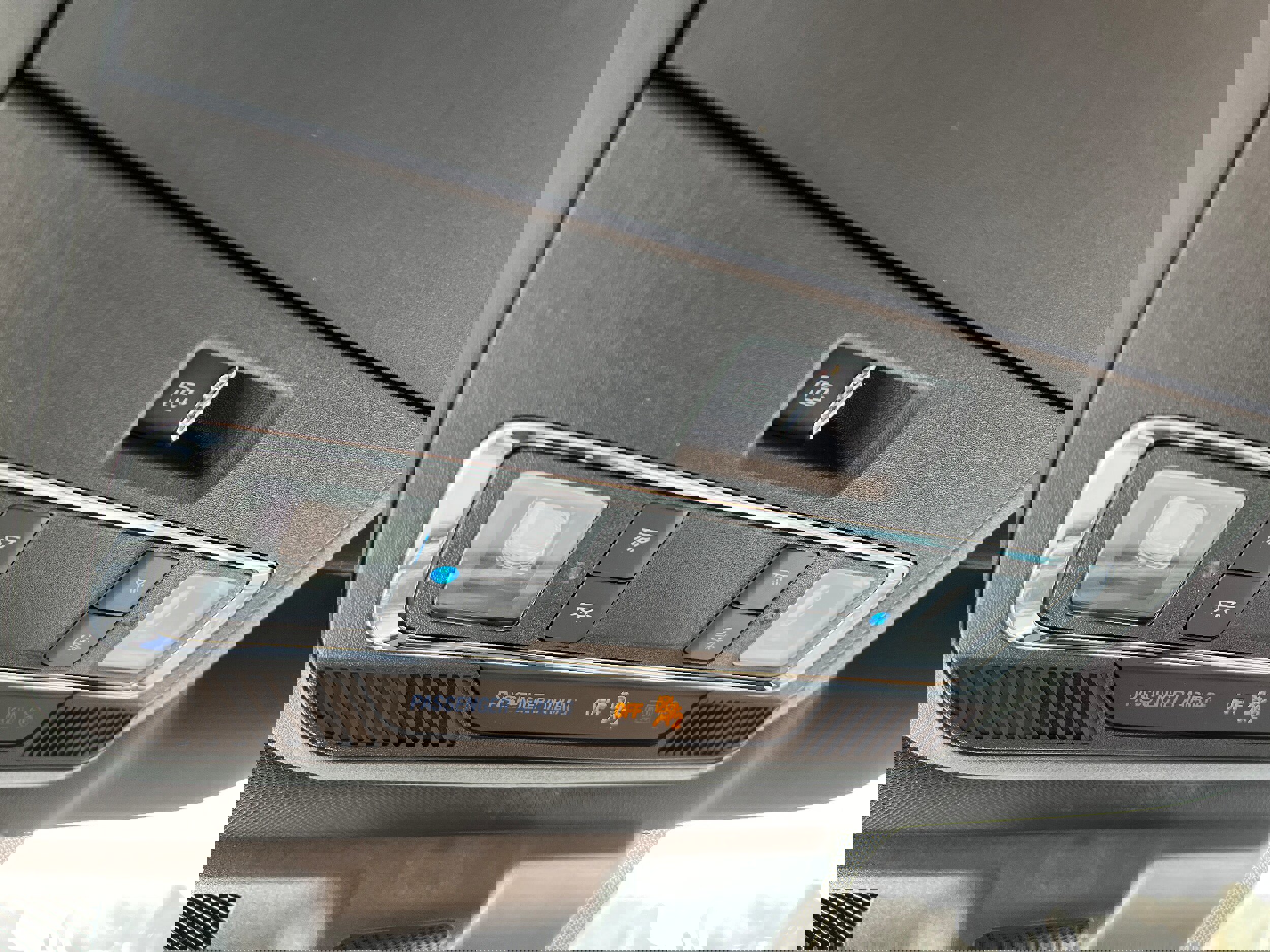 Certified 2023 Ford F250 Lariat w/ Chrome Package image 28