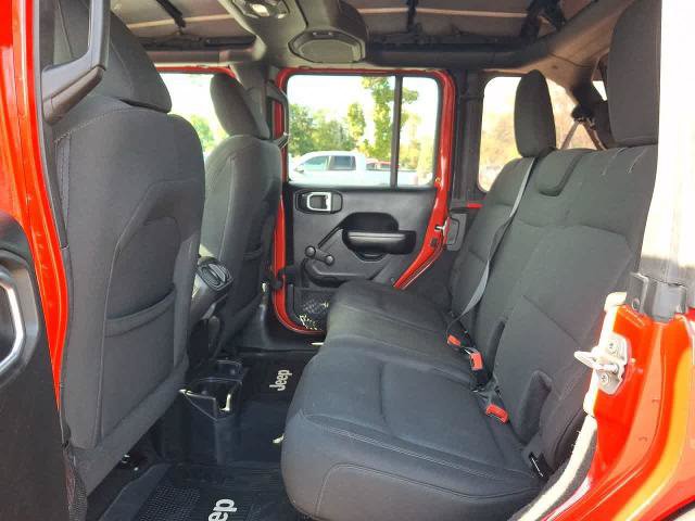 Used 2018 Jeep Wrangler Unlimited Sport AWD/4WD image 26