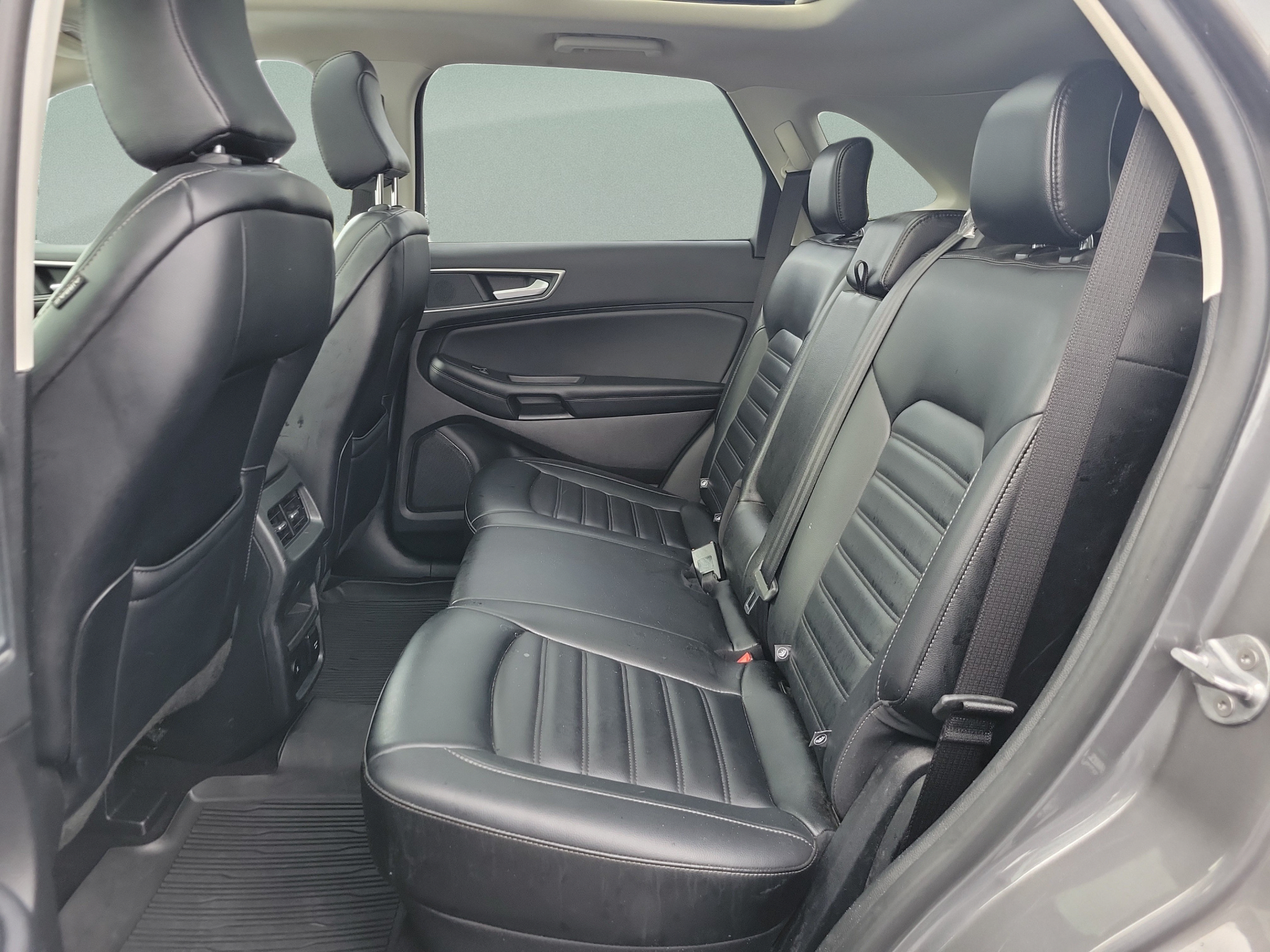 Certified 2024 Ford Edge SEL w/ Convenience Package AWD/4WD image 10