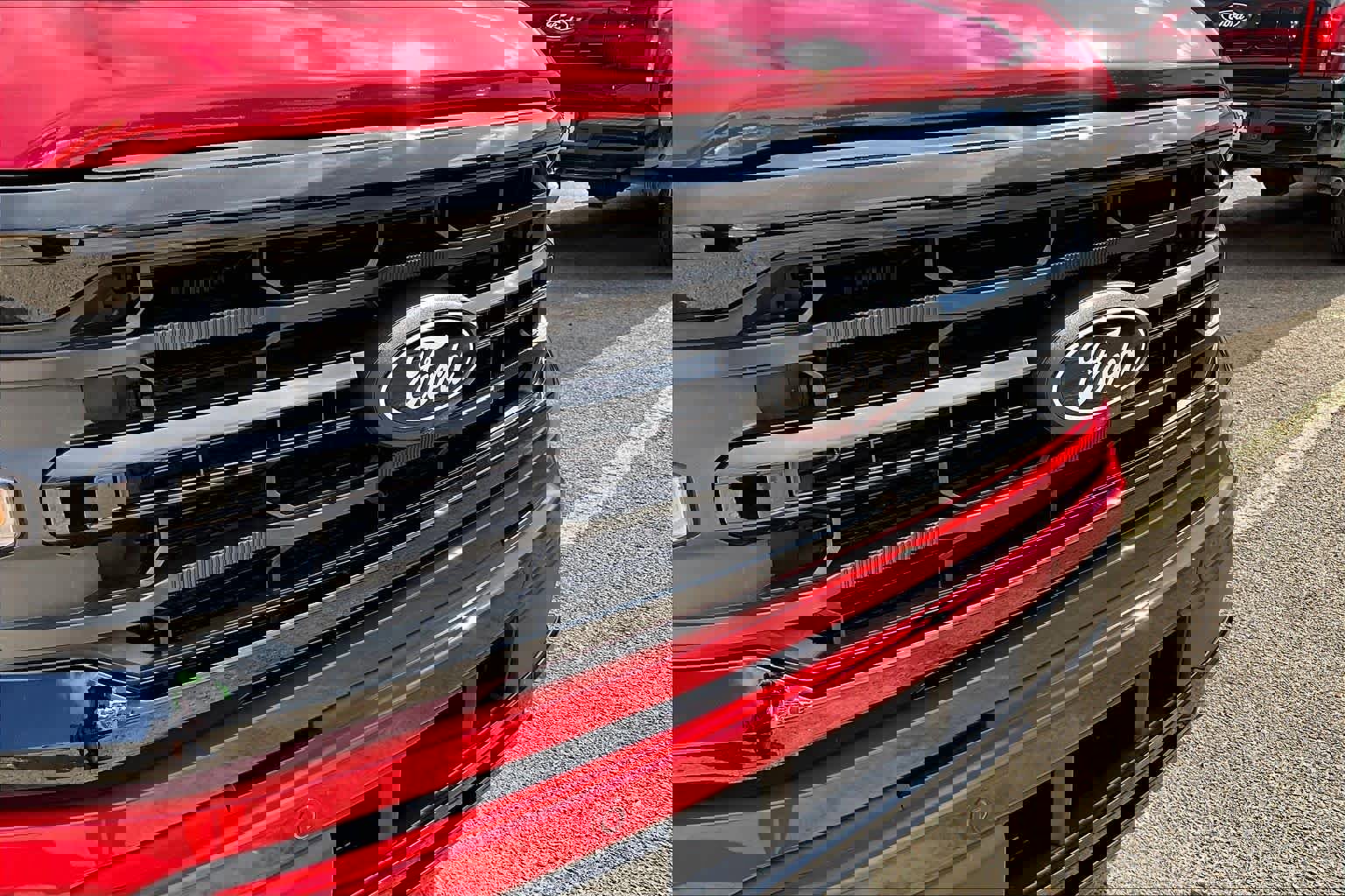 Certified 2025 Ford F150 XLT w/ Equipment Group 302A MID image 31