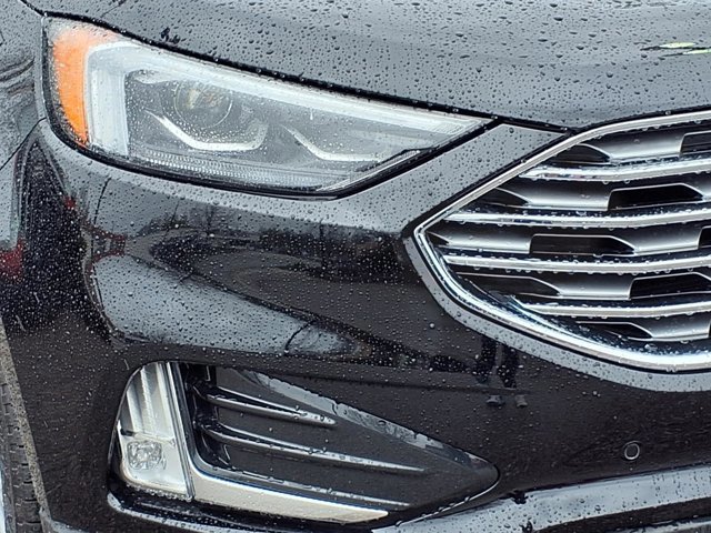 Certified 2024 Ford Edge Titanium w/ Equipment Group 301A image 32