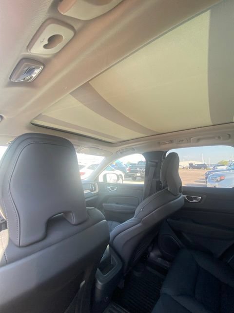 Used 2026 Volvo XC60 B5 Plus w/ Protection Package Premier AWD/4WD image 7