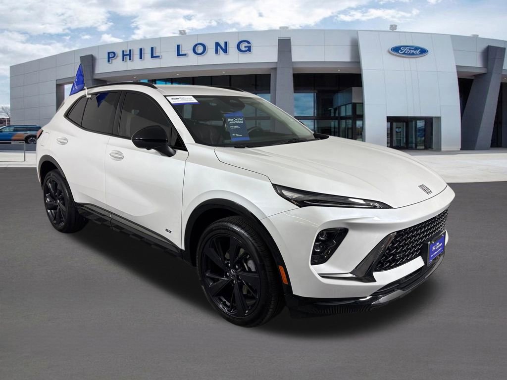 Used 2025 Buick Envision Sport Touring AWD/4WD image 7