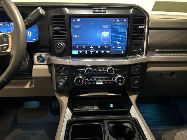 Certified 2025 Ford F350 Platinum w/ Platinum Plus Package image 27