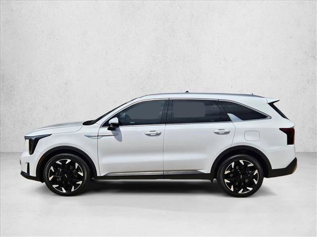 Used 2024 Kia Sorento EX w/ Panoramic Sunroof Package FWD image 9