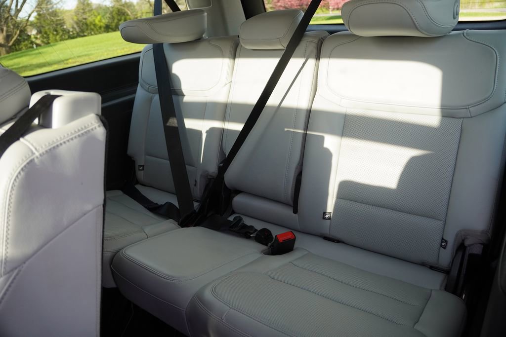 Certified 2025 Ford Expedition Max Platinum AWD/4WD image 19