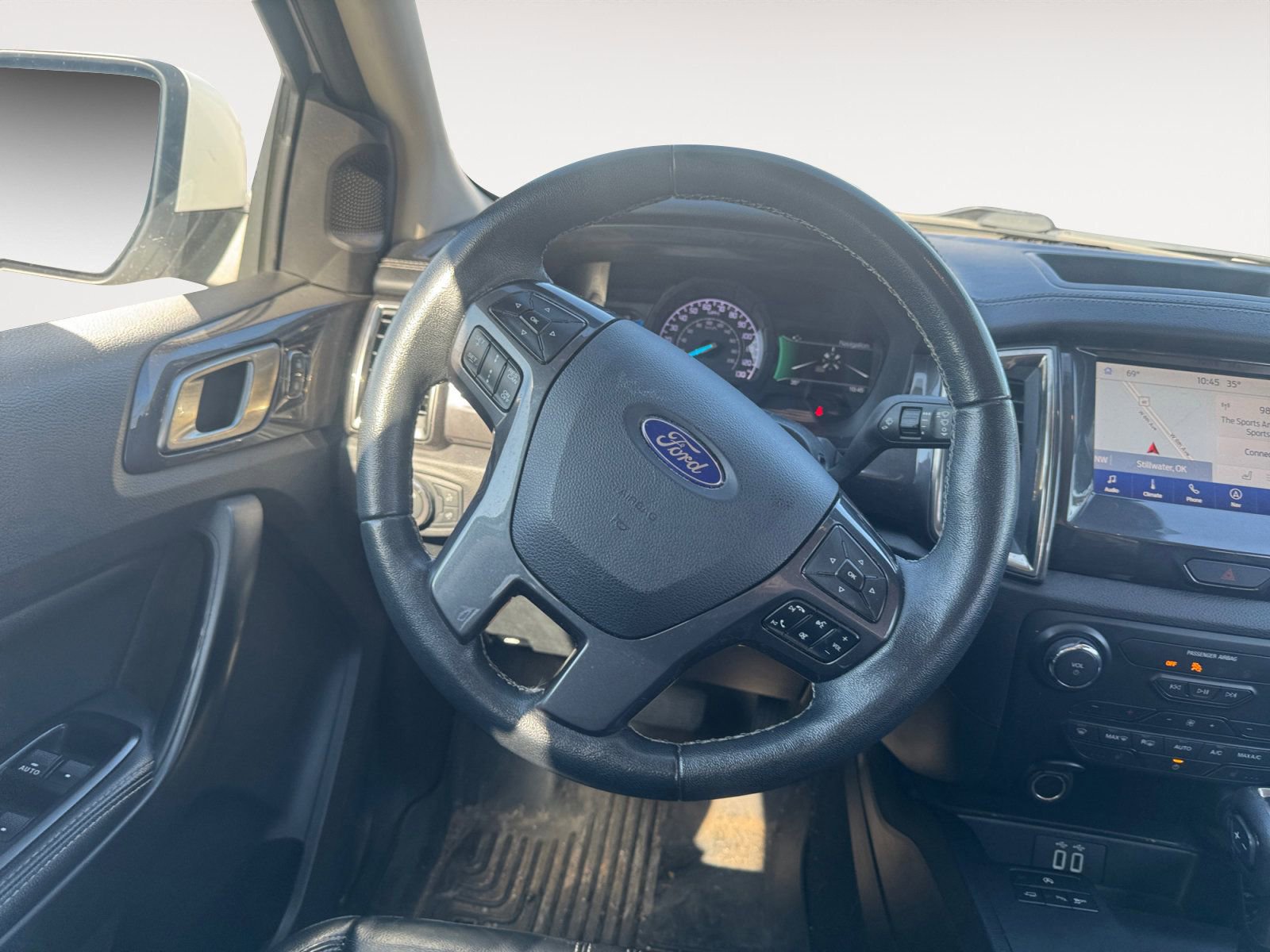 Certified 2019 Ford Ranger Lariat w/ Technology Package image 12