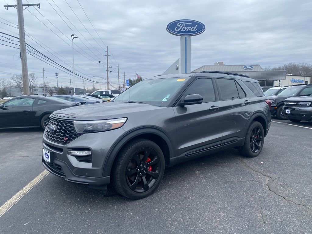 Certified 2023 Ford Explorer ST w/ Equipment Group 401A image 2